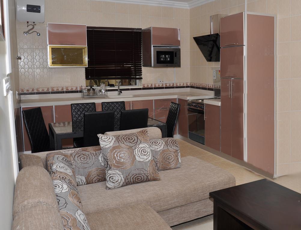 منازل بجيلة للاجنحة الفندقية Manazel Begela Hotel Apartments ターイフ 部屋 写真